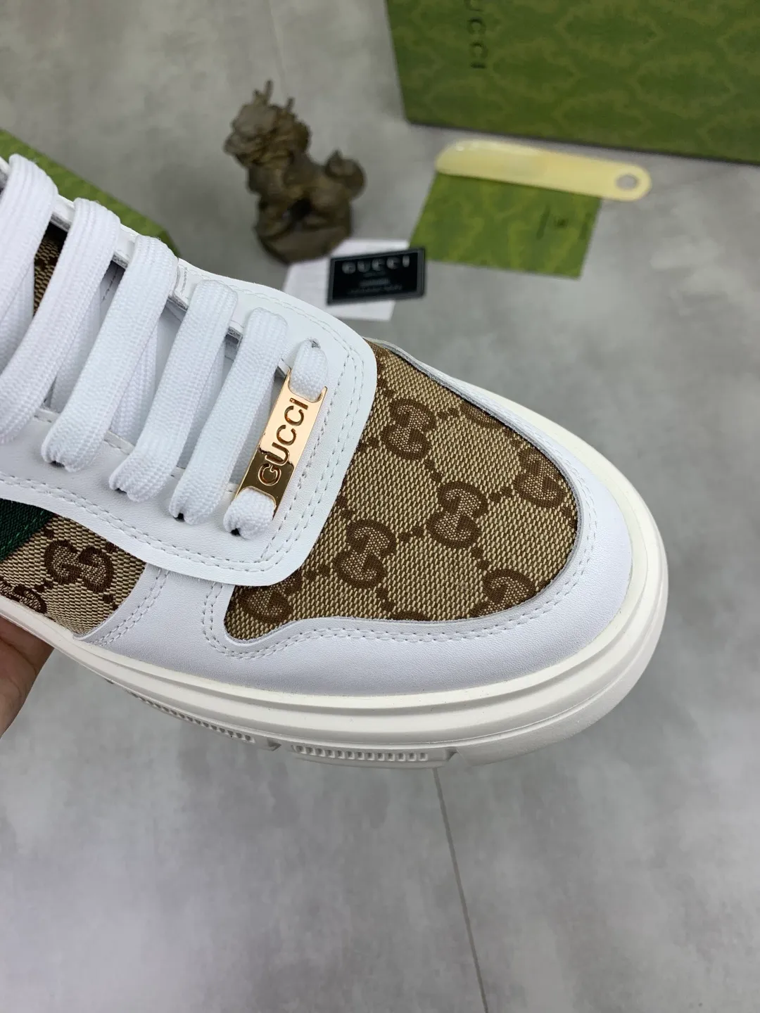 Men's shoes💰P420 💰[New Style] (GUCCI) The latest model from the official website🎁🎁Casual and fashionable men's shoes👟, hot style💥The style is simple and elegant, exclusive for trendy men. The unique double G element of the latest brand from the official website👑Gucci Original decoration, fashionable and generous, the fabric is original frosted calfskin✅Fully imported first-layer pigskin lining, the official website specifies wear-resistant, lightweight original rubber casual outsole, the classic model is taken in real life🎬38-44 2️⃣ colors available